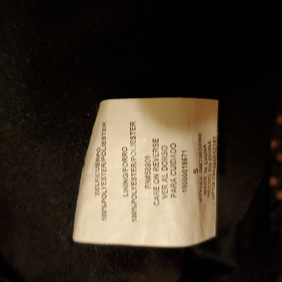 🎉CLOSET CLEAROUT GBX, perfect little black dress - Picture 9 of 9